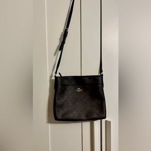 Coach Signature Crossbody bag - Pre-Owned